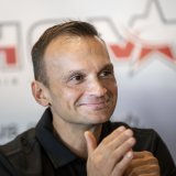 S'il n'entraîne aujourd'hui plus aucune équipe, Laurent Perroton demeure un observateur attentif du hockey suisse.